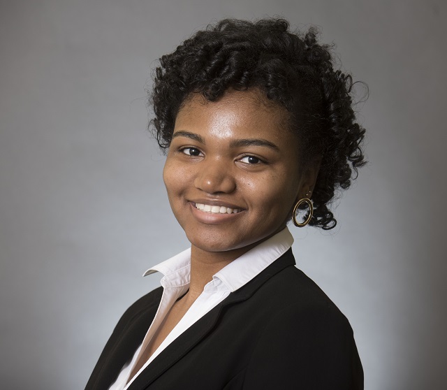 Kayana Washington, 2018-2019 Luard Morse Scholarship Recipient